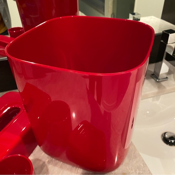 New 4 Pce. Bath Set - Picture 4 of 4